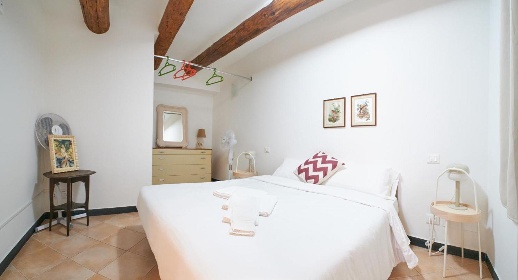 Apartamento Cavour La Citta Vecchia Génova Exterior foto